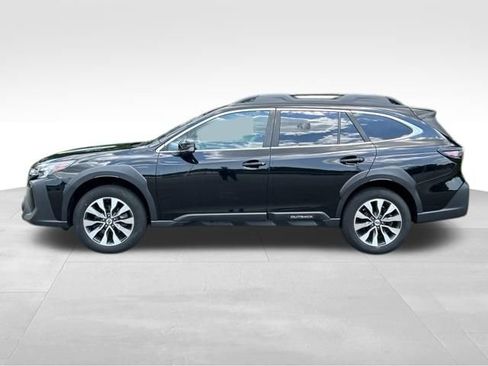 Used 2024 Subaru Outback Limited AWD/4WD image 2