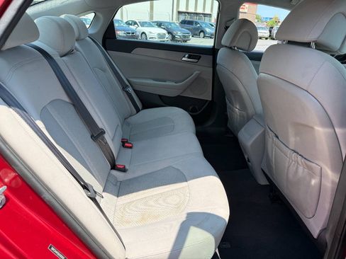 Used 2016 Hyundai Sonata SE FWD image 27