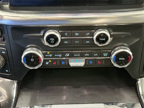 Used 2022 Ford F150 Lariat w/ Equipment Group 502A High image 15