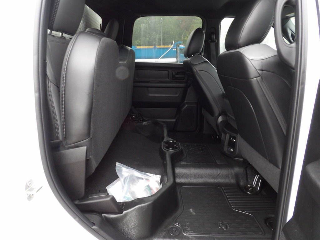 Used 2026 RAM 3500 Tradesman w/ Chrome Appearance Group AWD/4WD image 36