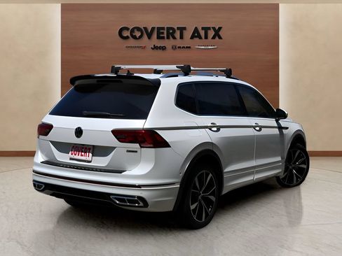 Used 2022 Volkswagen Tiguan SEL R-Line AWD/4WD image 5