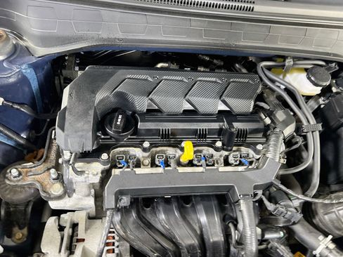 Used 2023 Hyundai Venue Limited image 29