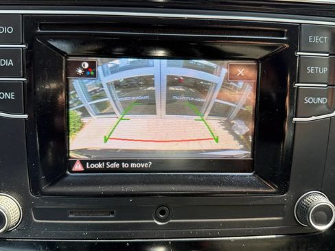 Used 2017 Volkswagen Passat 1.8T S FWD image 17