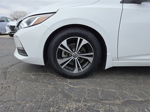 Used 2022 Nissan Sentra SV w/ Trunk Package image 38
