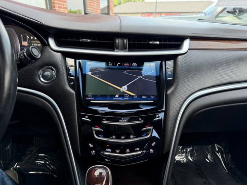 Used 2013 Cadillac XTS Premium FWD image 14