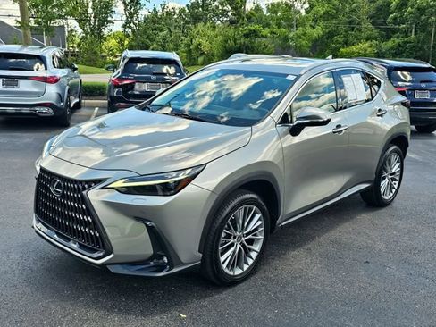 Used 2023 Lexus NX 350 AWD image 3