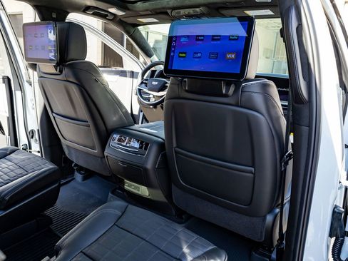 Used 2026 Cadillac Escalade Platinum Sport w/ LPO, Floor Liner Package image 28