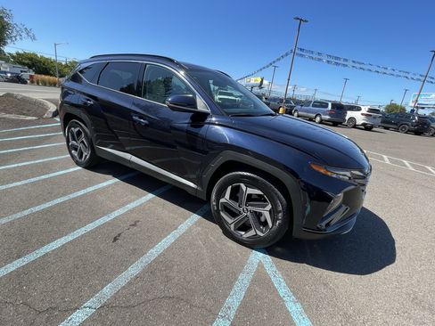 Certified 2024 Hyundai Tucson Limited AWD/4WD image 7