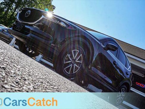Used 2018 MAZDA CX-5 Touring w/ Preferred Equipment Package image 4