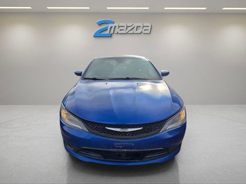 Used 2015 Chrysler 200 S w/ Comfort Group image 15