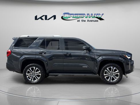 Used 2025 Toyota 4Runner TRD Sport Premium AWD/4WD image 8