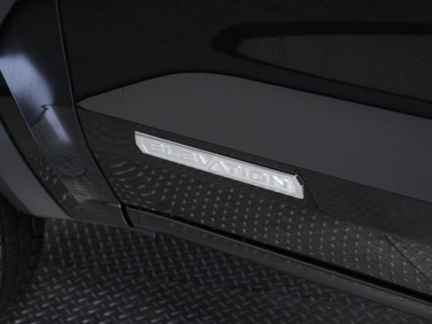 New 2026 GMC Canyon Elevation RWD image 14