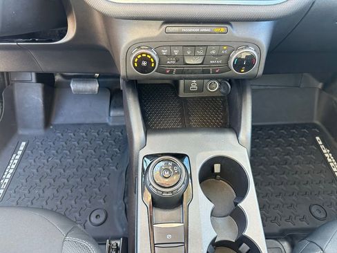 Used 2023 Ford Bronco Sport Badlands image 26