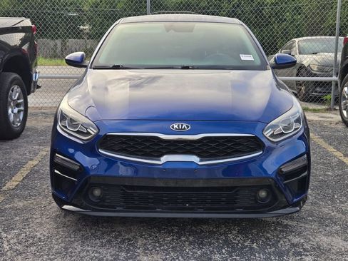 Used 2019 Kia Forte S w/ S Premium Package FWD image 2