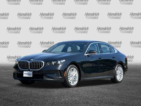 Used 2025 BMW 540i xDrive w/ Premium Package AWD/4WD image 9