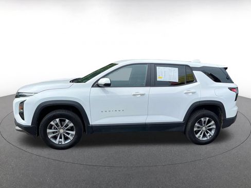 Used 2025 Chevrolet Equinox LT AWD/4WD image 7