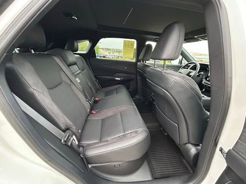 Used 2024 Lexus RX 350 AWD w/ Convenience Package image 31