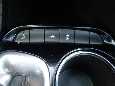 Used 2023 Buick Encore GX Preferred w/ Cold Weather Comfort Package FWD image 21