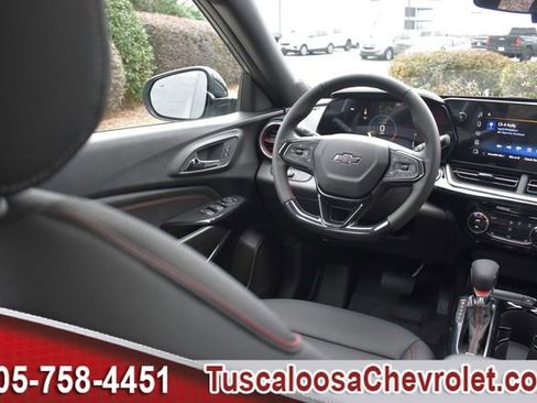 New 2026 Chevrolet Trax RS w/ Sunroof Package image 19