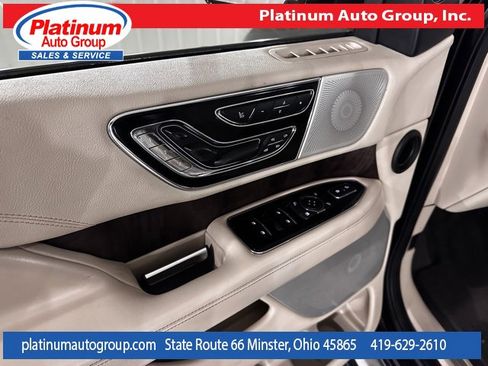 Used 2019 Lincoln Navigator Reserve w/ Cargo Package image 27