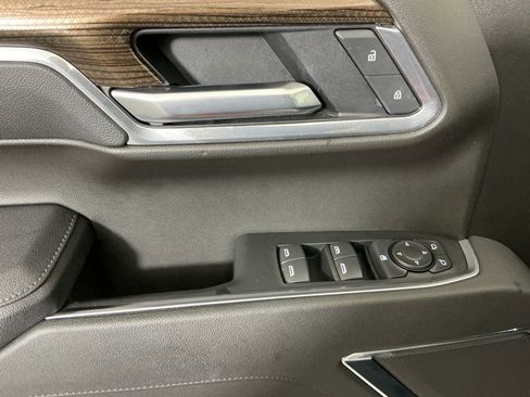 Used 2025 Chevrolet Silverado 1500 LT w/ Safety Package image 18