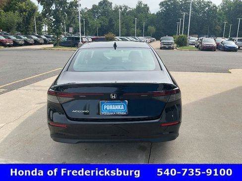 Certified 2023 Honda Accord LX image 5