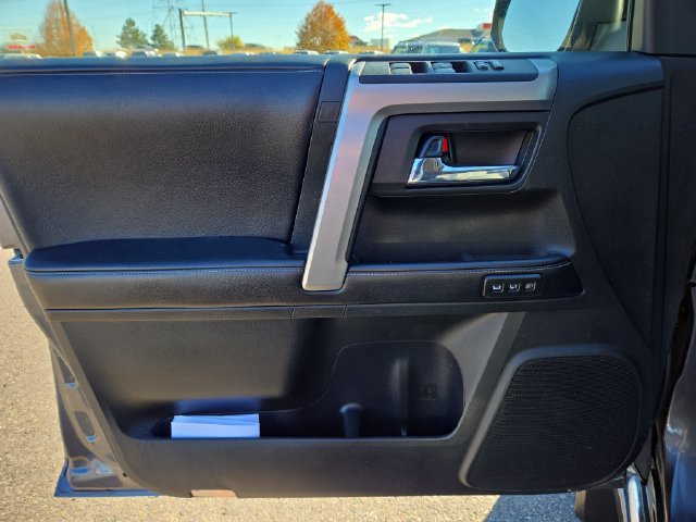 Used 2016 Toyota 4Runner Limited AWD/4WD image 14
