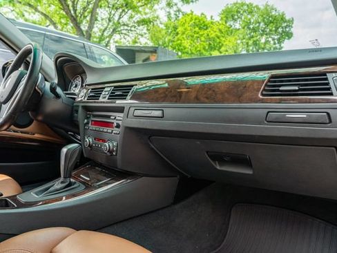 Used 2009 BMW 335i Sedan RWD image 45