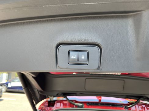 Used 2022 Nissan Rogue SL w/ SL Premium Package image 33