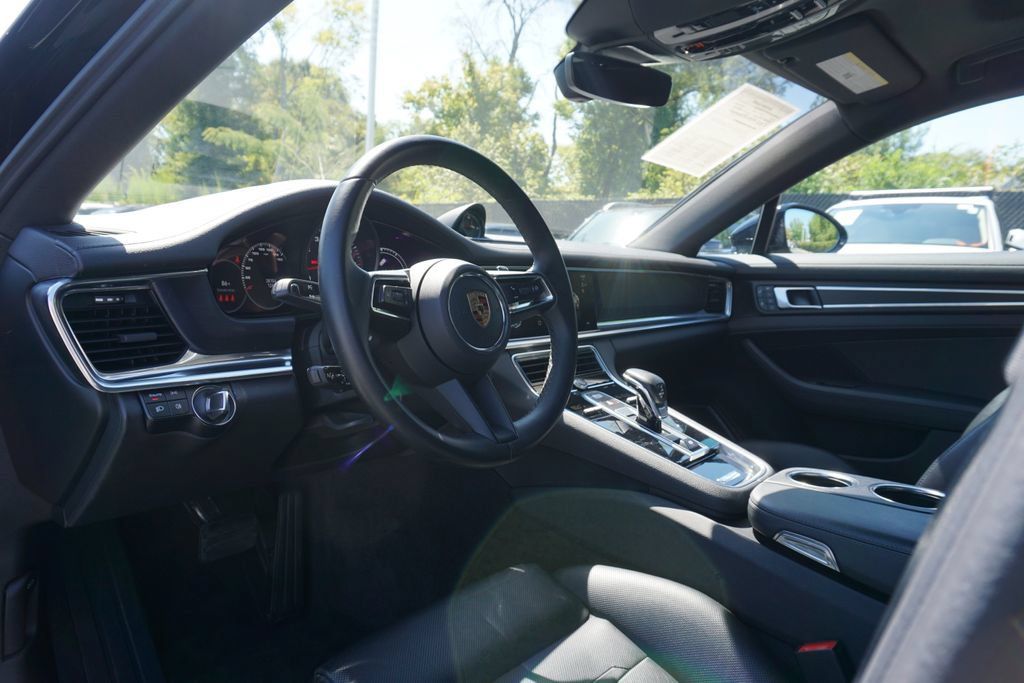 Used 2023 Porsche Panamera 4 Platinum Edition AWD/4WD image 12