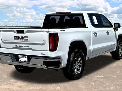 Used 2025 GMC Sierra 1500 SLT AWD/4WD image 8