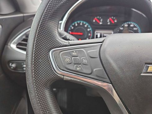 Used 2020 Chevrolet Malibu LT image 24