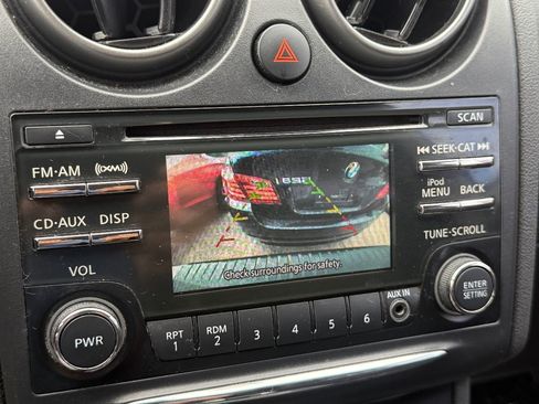 Used 2015 Nissan Rogue S w/ Convenience Package FWD image 22