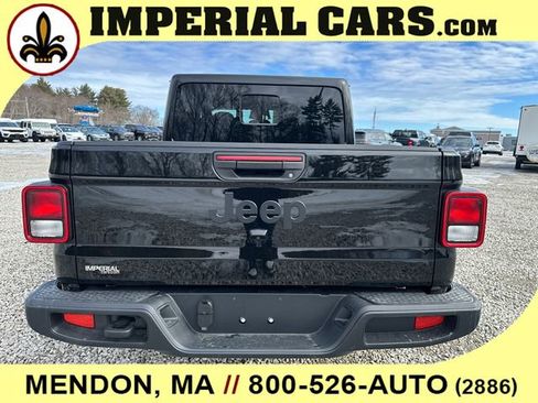 New 2026 Jeep Gladiator Sport image 11