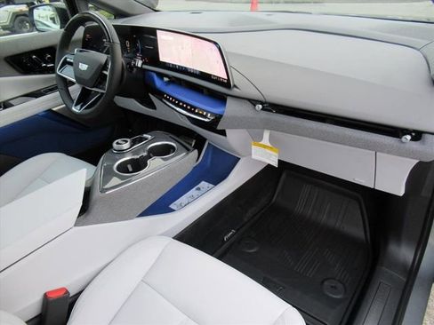 New 2026 Cadillac Optiq Luxury 1 RWD image 11