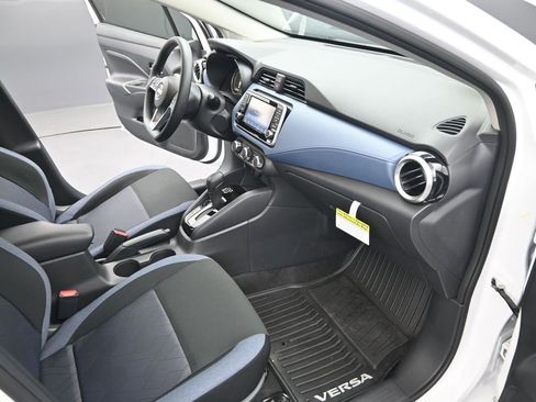Certified 2025 Nissan Versa SV w/ Trunk Package FWD image 29