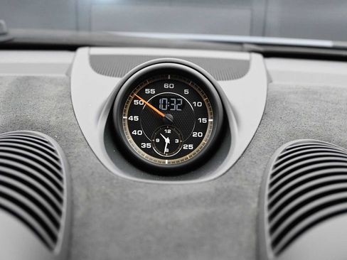 Certified 2025 Porsche 718 Boxster Spyder RS RWD image 12