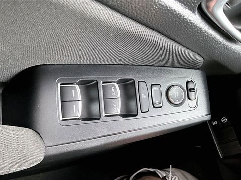Used 2023 Honda Civic LX image 33