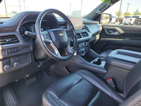 Used 2024 Chevrolet Tahoe LT RWD image 9