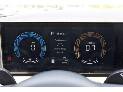 Certified 2026 Hyundai Tucson SEL FWD image 17