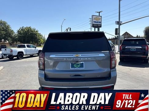 Certified 2022 Chevrolet Suburban LT AWD/4WD image 6