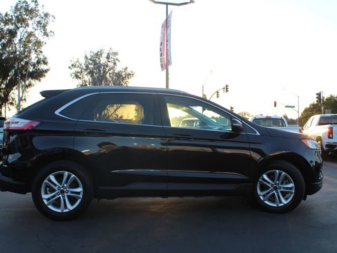 Used 2020 Ford Edge SEL AWD/4WD image 6