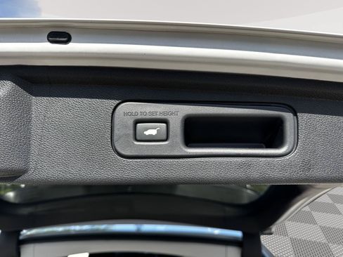 Certified 2026 Honda Odyssey Touring image 26