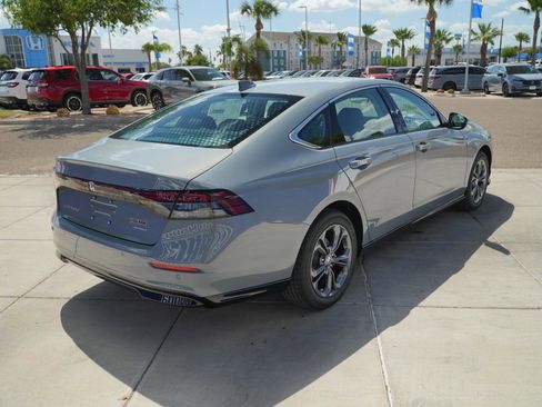 New 2026 Honda Accord EX-L image 5