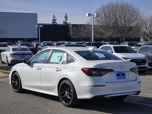 New 2026 Honda Civic Sport image 6