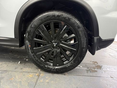 New 2026 Mitsubishi Outlander Sport LE image 35