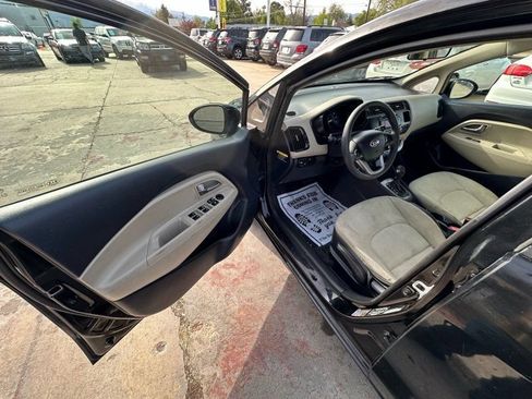 Used 2013 Kia Rio LX w/ PWR Pkg FWD image 9