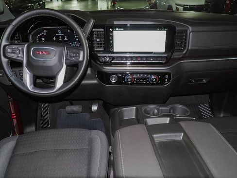 Certified 2024 GMC Sierra 1500 Elevation AWD/4WD image 9