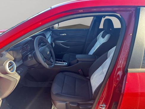 New 2026 Chevrolet Trax LS image 10