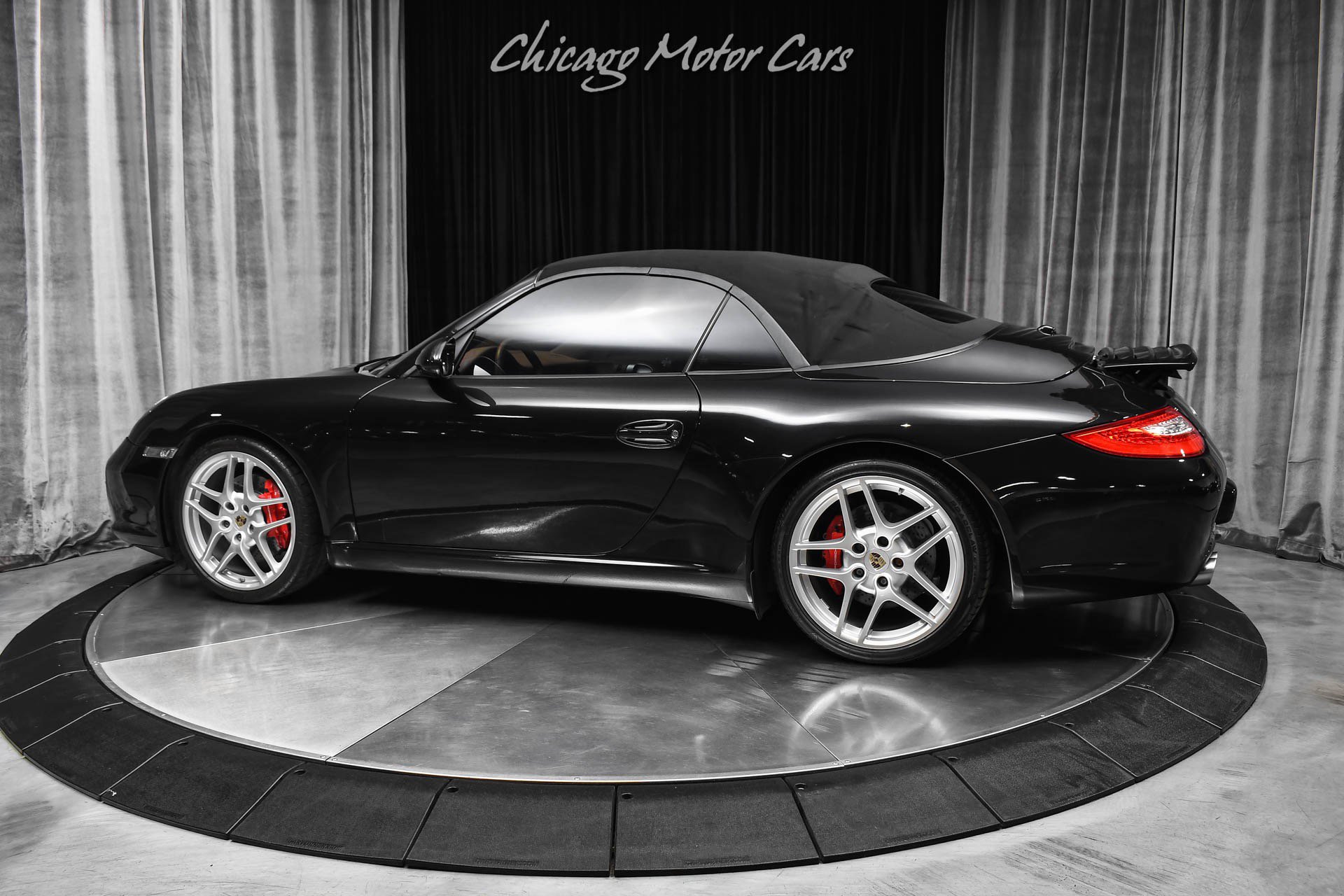 Used 2011 Porsche 911 Carrera S RWD image 31